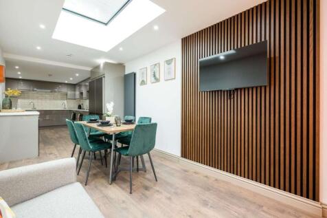 Broadhead Place photo 5