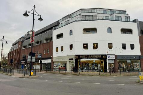 Staines 3.JPG
