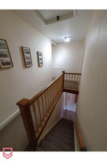 Galleried landing