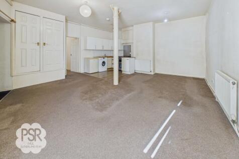 Lounge/ Kitchen/ Bedroom