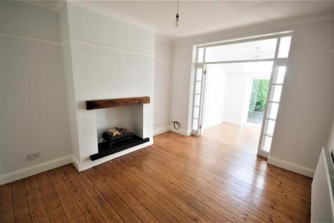 Highfield Avenue, Appleton, Warrington photo 3