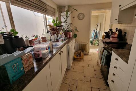 Bath Road, Bradford-on-Avon photo 4
