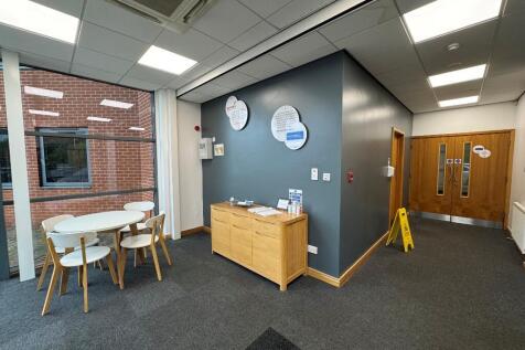Office for sale Image 3