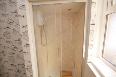 Shower.jpg