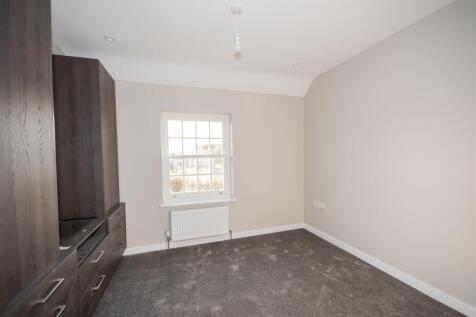 Cobbinsend Road, Waltham Abbey photo 4