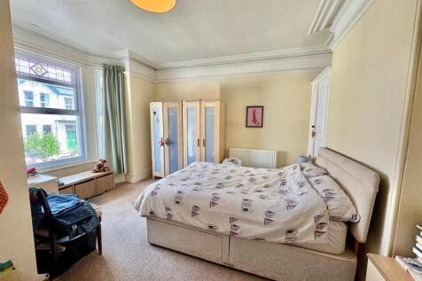 PHOTO-2025-09-19-14-19-57 (4).jpg