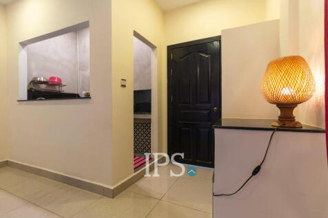 6 Unit Apartment Building For Sale - Svay Dangkum, Siem Reap