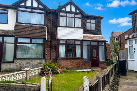 2 bed semi-detached house for sale