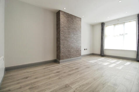 Two Double Bedroom 1st Floor Flat To Rent