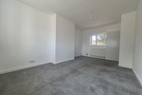 Upper Ettingshall Road, Bilston, West Midlands, WV14 photo 4