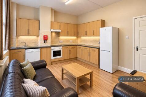 5-bed flat on St. Nicholas Street, Bristol, BS1, £4,000/mo