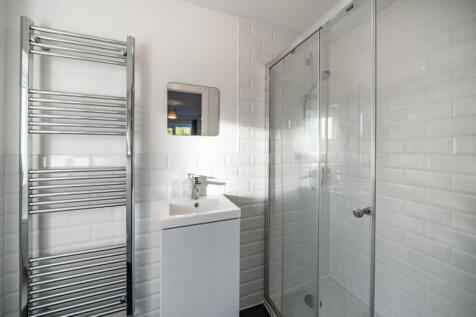 1359111-10-68d592...