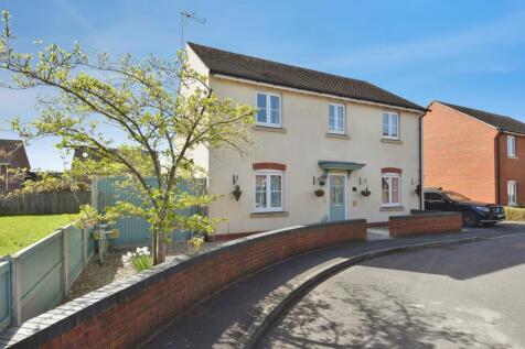 Click to visit Rightmove listing