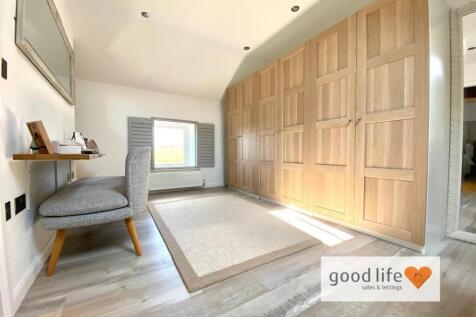 20250809_143437000_iOS 32overthehill.jpg