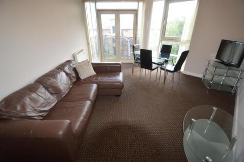 48 Bishops - Lounge.JPG