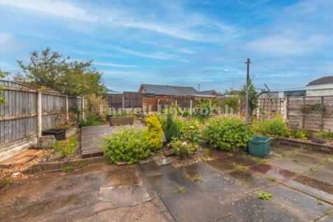 Garden image 3