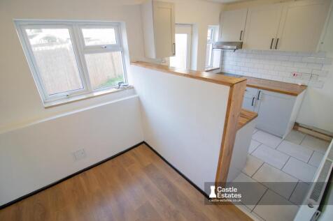 Lawton Drive, Nottingham, NG6 8BL photo 4