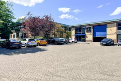 century park_industrial to let-21.jpg