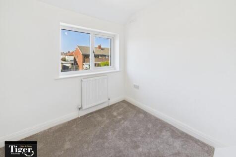 CAM02176G0-PR0540...