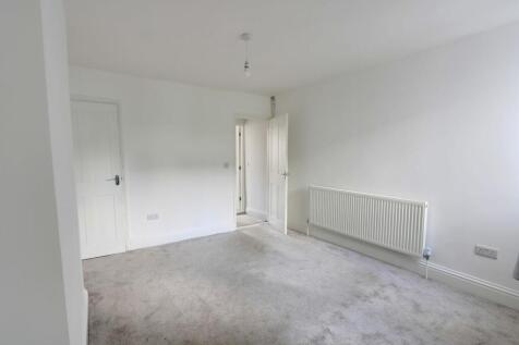 St. Leonards Road, Colchester photo 4