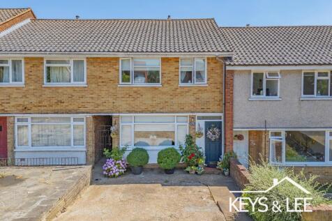 Romford, RM5 - property photo