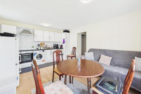 Living Room/Kitchen
