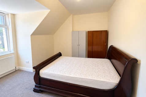 762, Green Lane, Dagenham, Barking And Dagenham photo 4