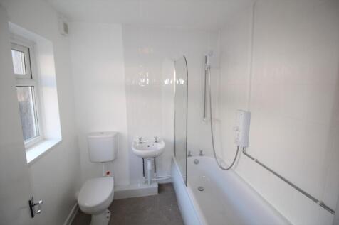 Bathroom (q)