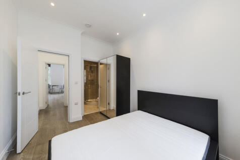 MCO Flat 5 28 Emp...