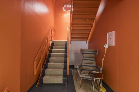 Interlinking Stiarcase