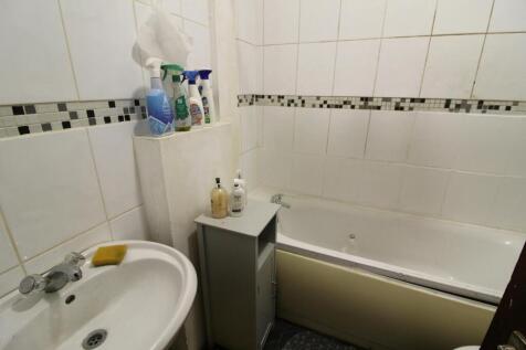 Commercial Property to rent Image 8