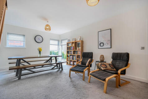 12-68222b79a7bd3-...