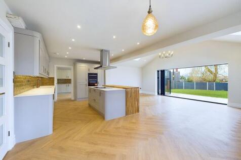 Kitchen/Dining/Living Room