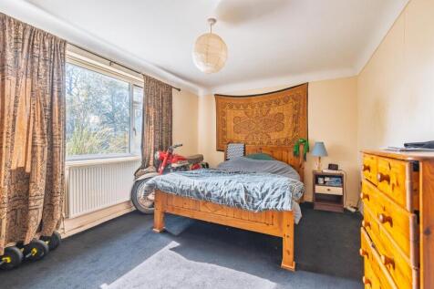 38 Waterford Dr-23.jpg