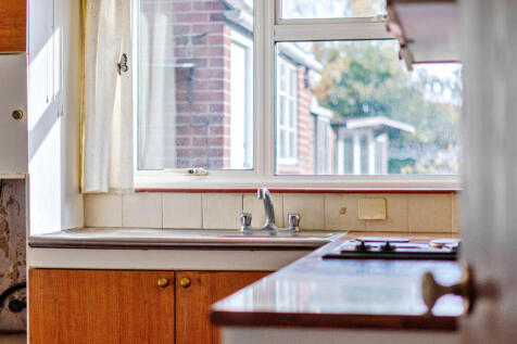 1375715-2-690ca97...