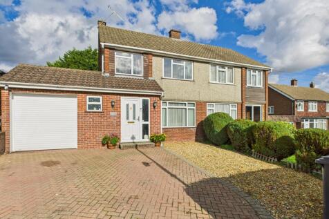 High Wycombe, HP13 - property photo