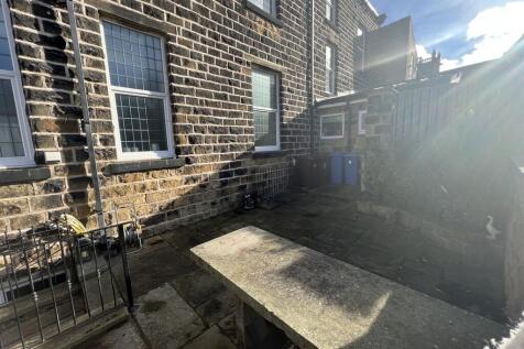 IMG_395529_10_lar...