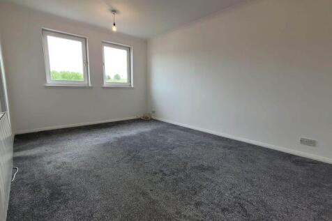 Springwell Place, Stewarton, KA3 photo 3