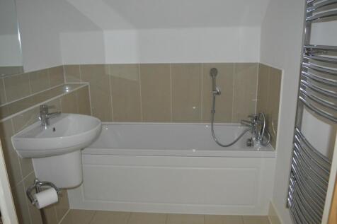 Henmarsh Court, Hertford, Hertfordshire, SG13 photo 5
