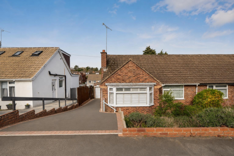 40 Southey Road, Rugby (13).png