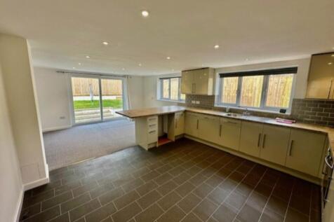 Adderwell Close, Frome photo 4