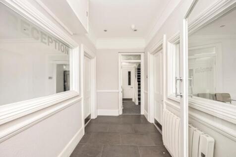 Marlborough Place 26-018.JPG