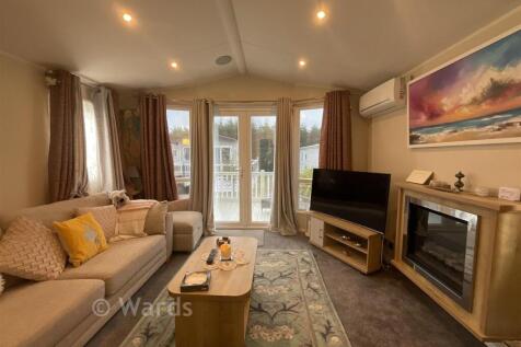 Lounge 2