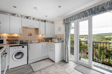 Kitchen (2)