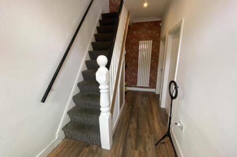 Willesden Avenue, Victoria Park, £142pppw photo 2