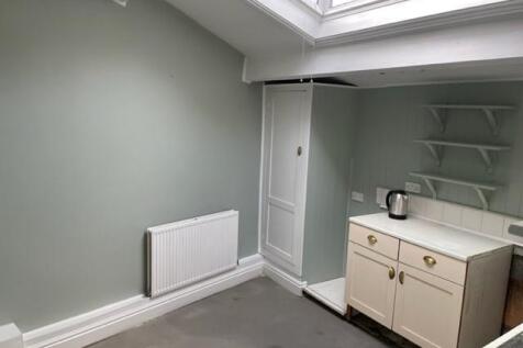 Roundfield Place, Thornton, Bradford photo 5