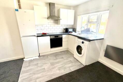 Flat 4, Lupton Road, Lowedges, S8 photo 3