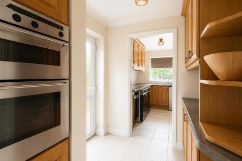 Colchester Way, Bedford photo 4