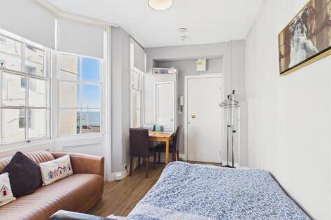 Alternate View Studio Room
