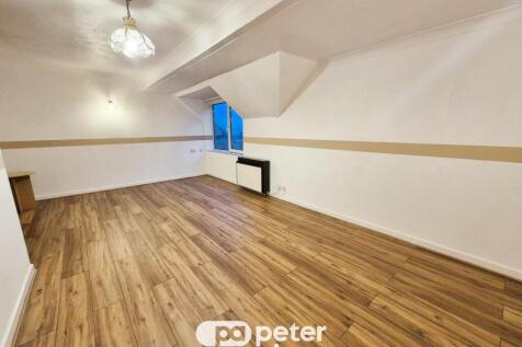 Home Valley House photo 3